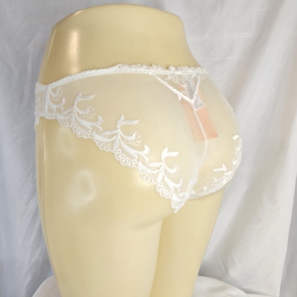 Lise Charmel Panty - Picture 2 of 3